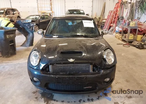 2009 Mini John Cooper Works from USA, damaged, VIN WMWMF93529TF96428